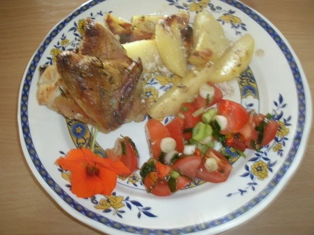 Hähnchen auf Rosmarin-Sahnekartoffeln mit Weißwein - Rezept - Bild Nr. 2