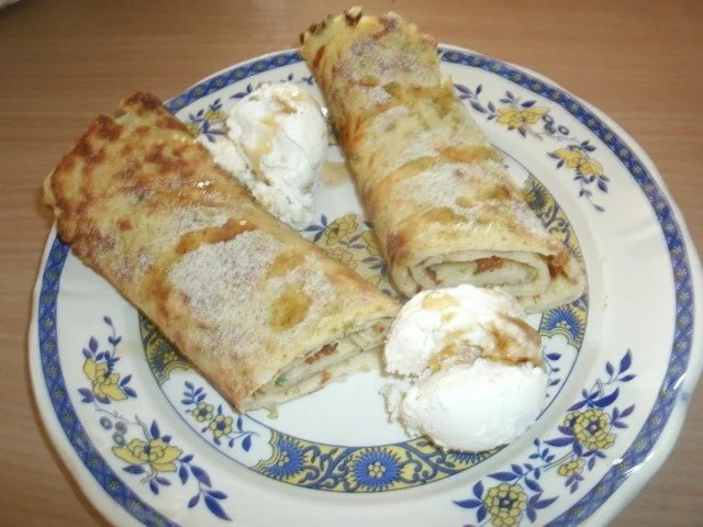 Rezept: Apfelpfannkuchen mit Ingwer und Zitronenthymian Apfelpfannkuchen mit Ingwer und Zitronenthymian - Rezept