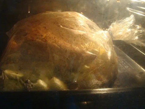 Rezept: Hühnchen und Gemüse aus dem Bratschlauch Hühnchen und Gemüse aus dem Bratschlauch - Rezept