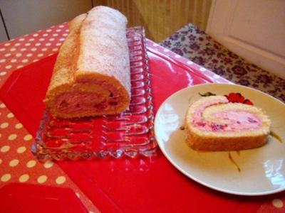 Rezept: Himbeerrolle * Laktosefrei * Himbeerrolle * Laktosefrei * - Rezept