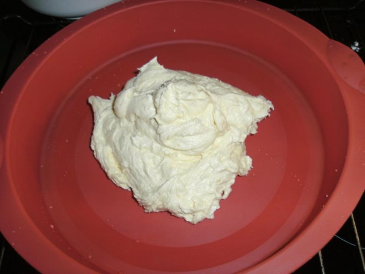 Zwetschgenkuchen mit Streusel auf Quark - Rezept - Bild Nr. 6