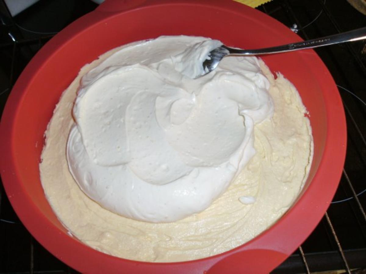 Zwetschgenkuchen mit Streusel auf Quark - Rezept - Bild Nr. 8