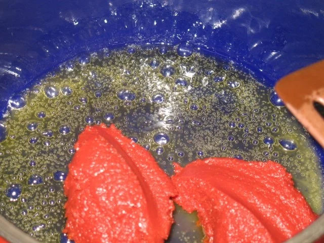 Rezept: Pasta - Fusilli an meiner allzeit bewährten schnellen Tomatensauce Bild Nr. 4 Pasta - Fusilli an meiner allzeit bewährten schnellen Tomatensauce - Rezept - Bild Nr. 4