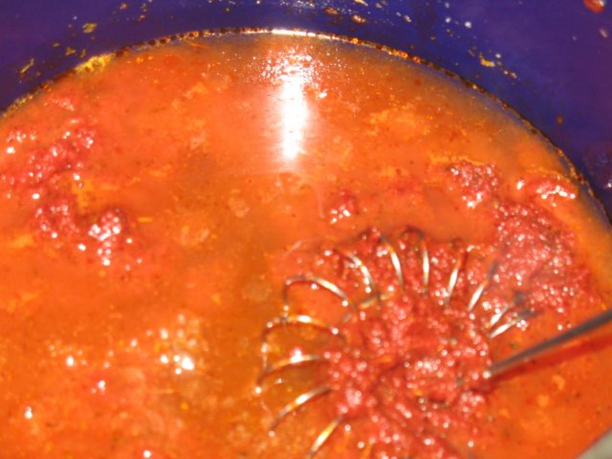Pasta - Fusilli an meiner allzeit bewährten schnellen Tomatensauce - Rezept - Bild Nr. 6