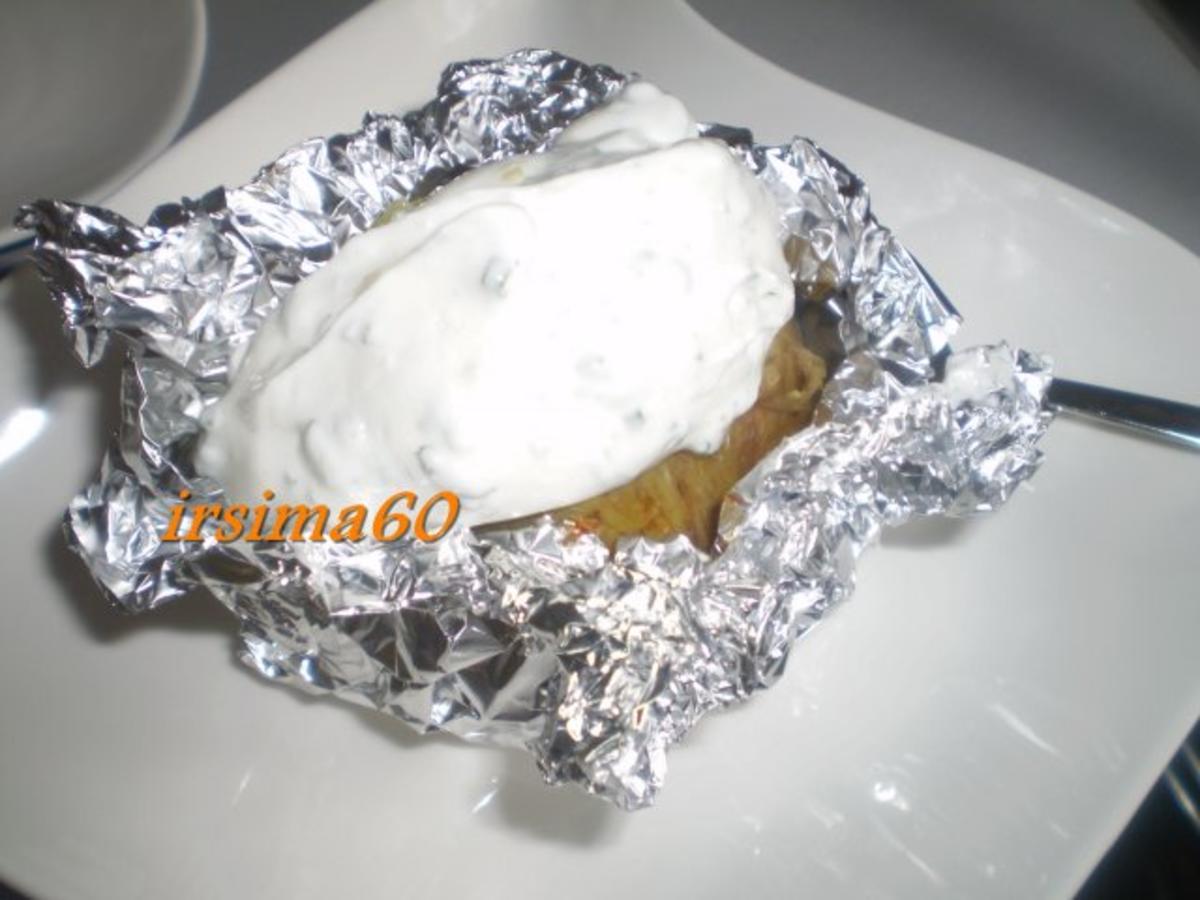 Bilder für Ofenkartoffeln mit Kräuterquark - Rezept