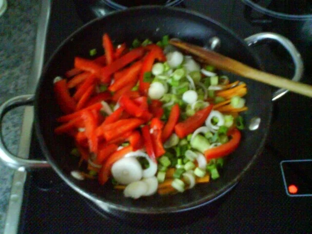 Schollenfilet unter Senf-Nusskruste an Zitronen-Buttergemüse - Rezept - Bild Nr. 14