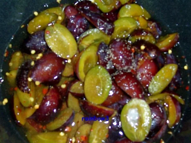 Rezept: Einmachen: Scharfe Pflaumen-Sauce Einmachen: Scharfe Pflaumen-Sauce - Rezept