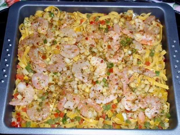 Rezept: Bunter Garnelen-Auflauf Bild Nr. 9 Bunter Garnelen-Auflauf - Rezept - Bild Nr. 9