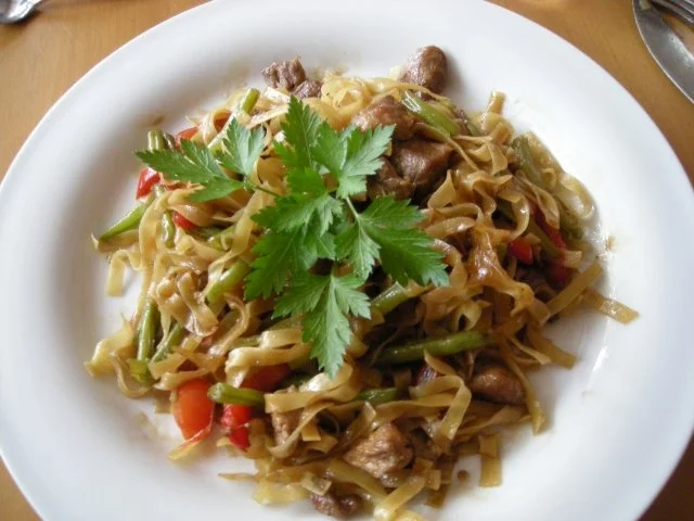 Schweinefleisch mit Paprika... - Rezept