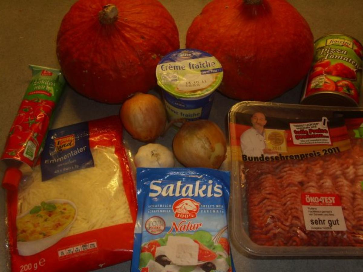 Hokaido gefüllt mit Hackfleisch und Schafskäse - einfach - von Hoenowbear