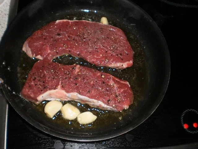 Rumpsteak - Bratkartoffeln - Zwiebelgemüse - Rezept - Bild Nr. 7