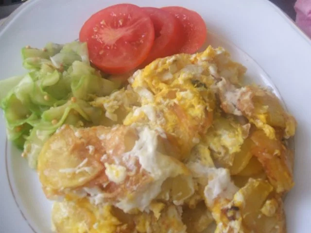 Bratkartoffeln ( aus rohen Kartoffeln ) ein ganz einfaches aber leckeres Gericht - Rezept - Bild Nr. 4