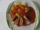 Putenrollen mit Mozarella-Tomate Füllung in Tomatensauce - Rezept