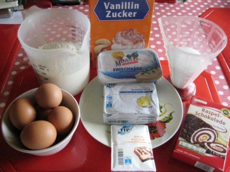 Stracciatella Glaskuchen - schnell &amp; einfach - von manschie