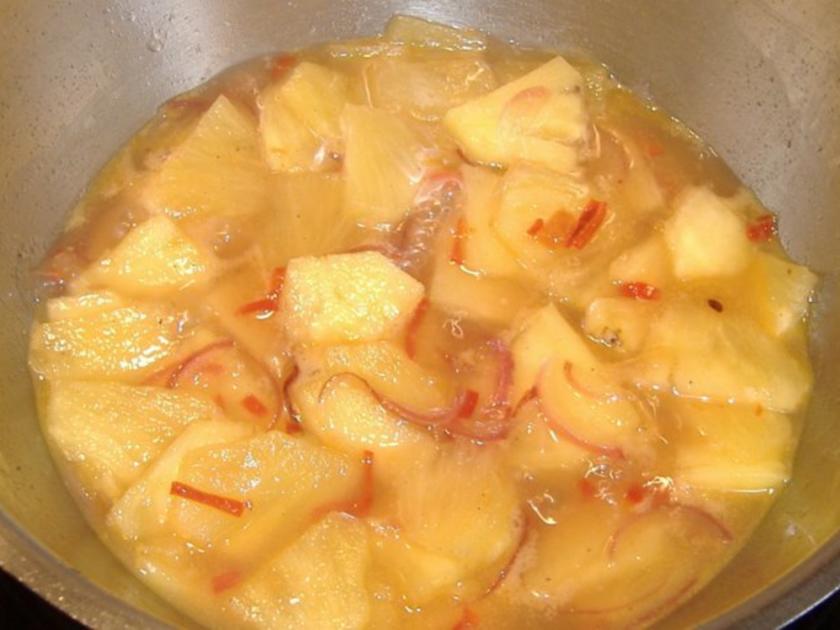 Hähnchenstreifen und Zucchini in Tempura mit Ananas-Chutney - einfach ...