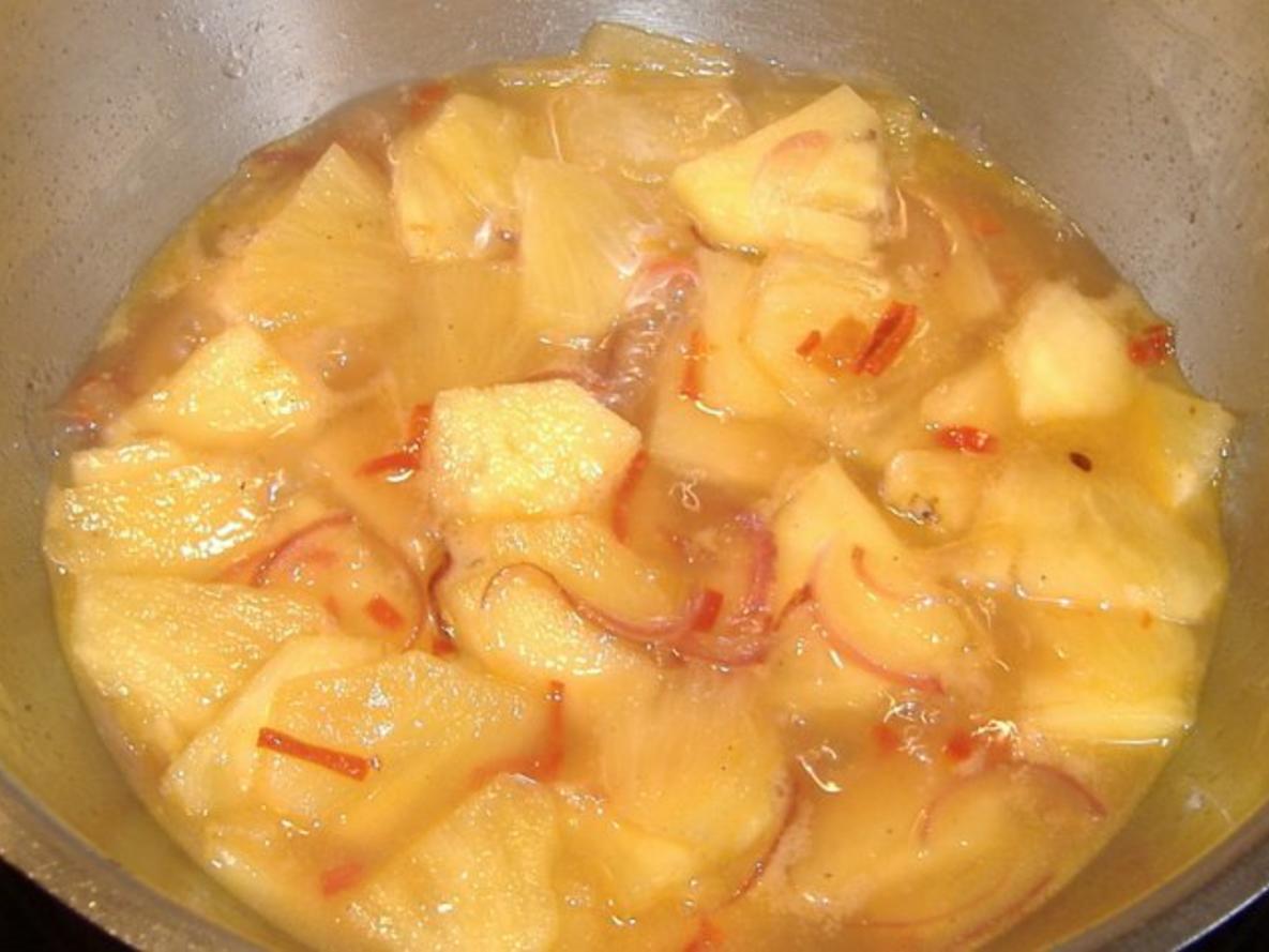Hähnchenstreifen und Zucchini in Tempura mit Ananas-Chutney - Rezept ...