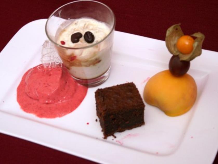 Chocolate-Tarte, Cantuccini-Crème und Himbeer-Parfait - Rezept - kochbar.de