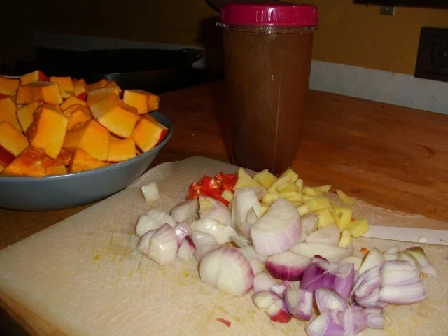 Rezept: Curry-Kürbis-Suppe Bild Nr. 2 Curry-Kürbis-Suppe - Rezept - Bild Nr. 2