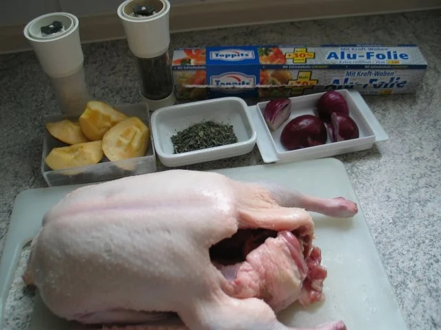 Geflügel: Ente einfach, im Silbermäntelchen - Rezept - Bild Nr. 2