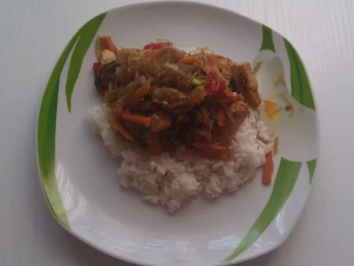 Rezept: Glasnudeln mit Gemüse auf Reisbett Glasnudeln mit Gemüse auf Reisbett - Rezept