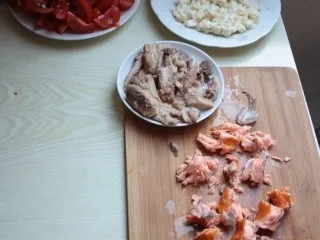 Pizza "Fisch-Land" - Rezept - Bild Nr. 5