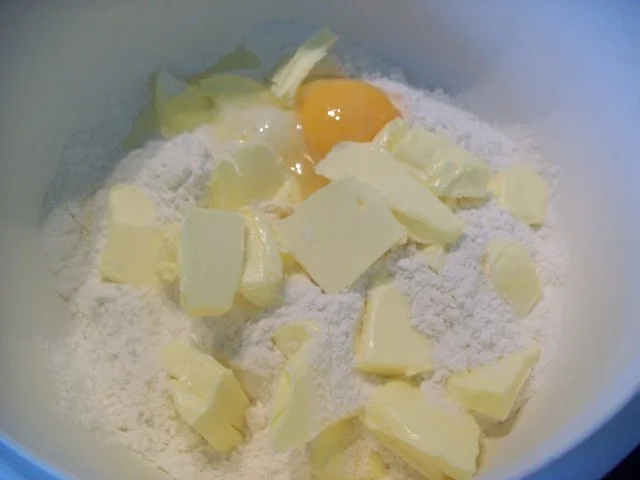 Rezept: Käsekuchen mit Grieß Bild Nr. 2 Käsekuchen mit Grieß - Rezept - Bild Nr. 2