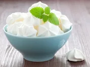 Baiser-Masse kalt geschlagen - Rezept