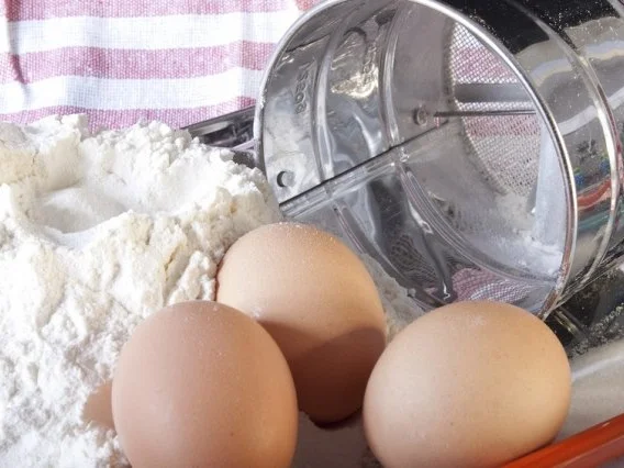 Schneller Biskuitteig - Rezept