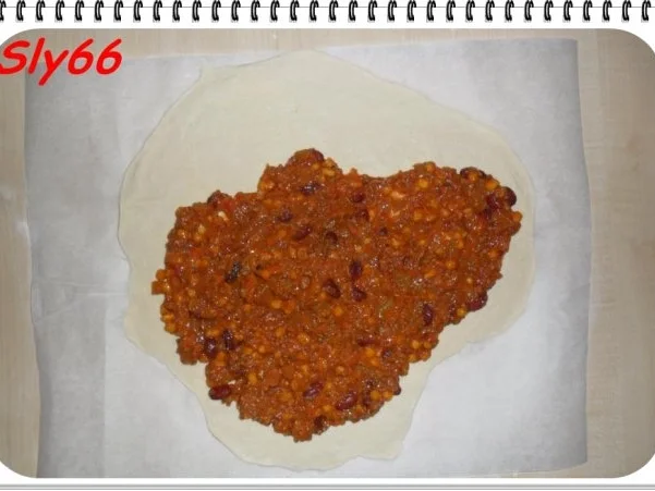 Pizza:Calzone mit Chili-con Carne - Rezept - Bild Nr. 3