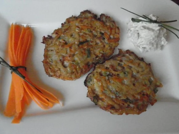 Rezept: Gemüseschnitzel mit Schmand - Röstzwiebel - Dip ... oder die Reste von gestern ;-) Bild Nr. 2 Gemüseschnitzel mit Schmand - Röstzwiebel - Dip ... oder die Reste von gestern ;-) - Rezept - Bild Nr. 2