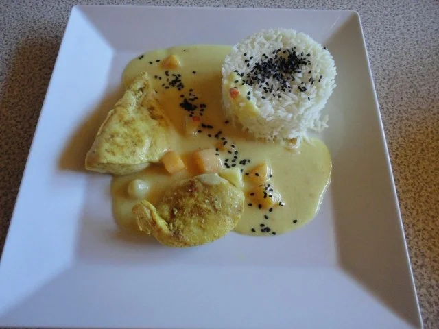 Rezept: Hühner Filet in fruchtiger Curry Creme Sauce Bild Nr. 6 Hühner Filet in fruchtiger Curry Creme Sauce - Rezept - Bild Nr. 6