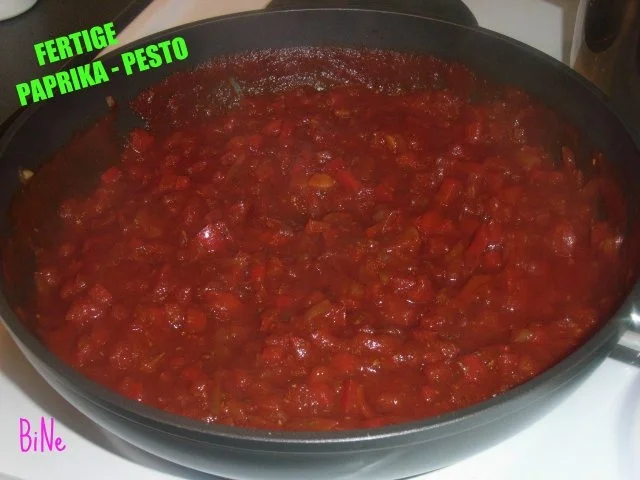 Rezept: BiNe` S PAPRIKA - PESTO MIT RAVIOLI Bild Nr. 5 BiNe` S PAPRIKA - PESTO MIT RAVIOLI - Rezept - Bild Nr. 5