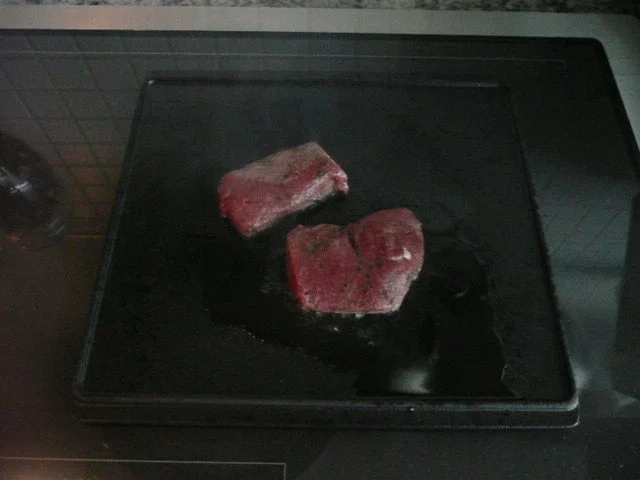 Rezept: FLEISCH : LAMMRÜCKENSTEAK Bild Nr. 3 FLEISCH : LAMMRÜCKENSTEAK - Rezept - Bild Nr. 3