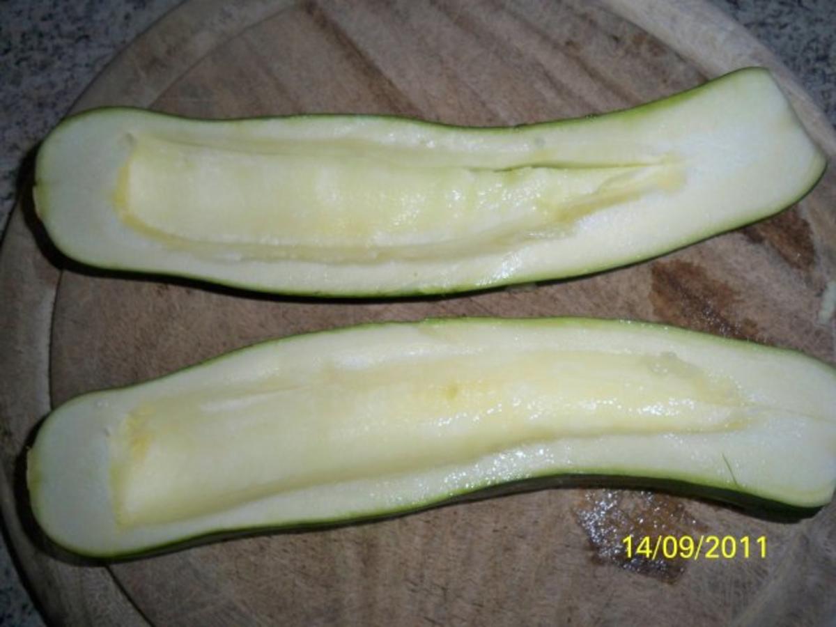 zucchini und schweinchen in einem boot - Rezept - Bild Nr. 3