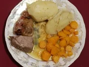 Seitanfilet in Kapern-Pfeffersoße mit Gemüsesticks (Antonia) - Rezept