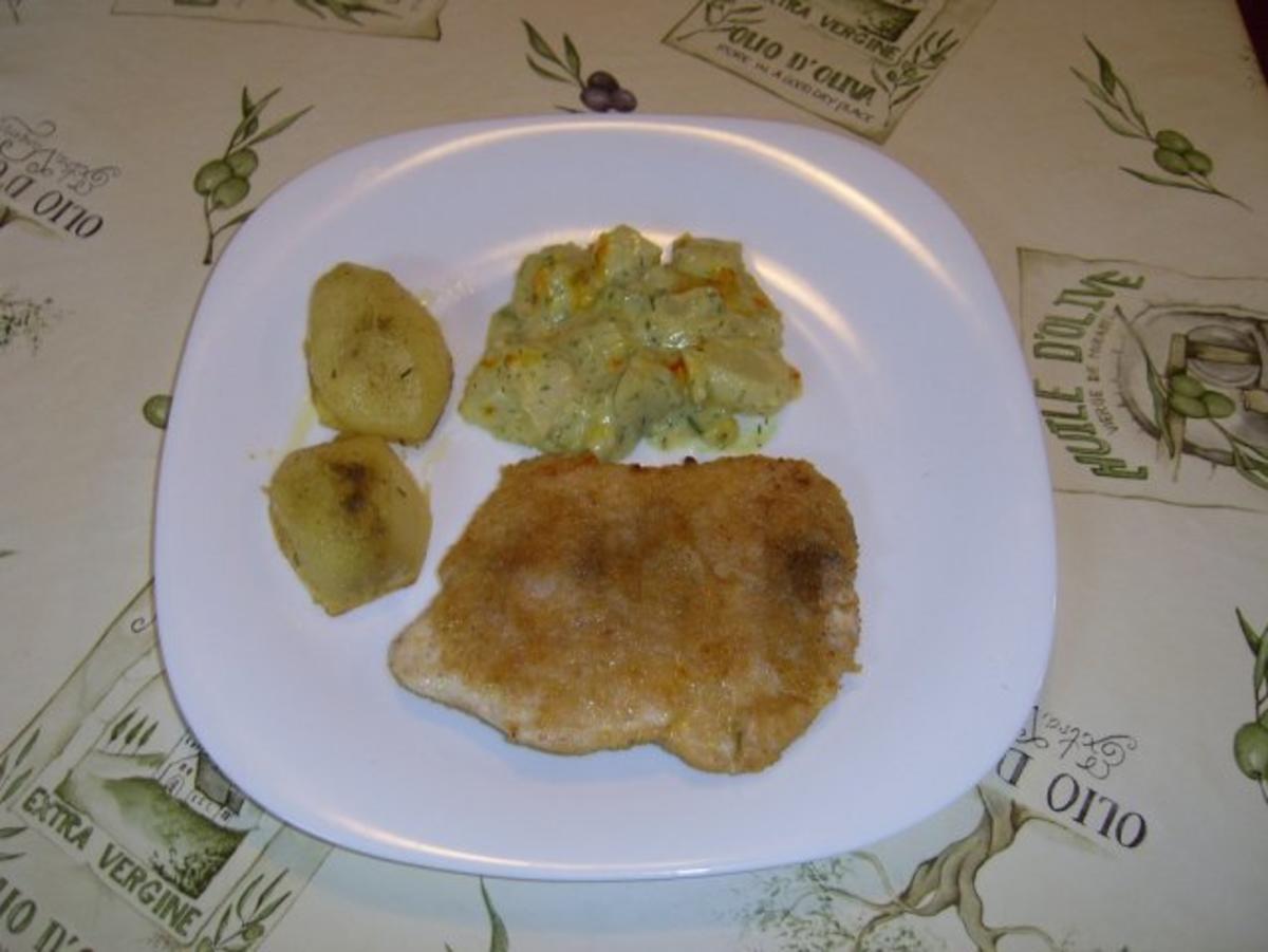 Putenschnitzel an Pattisongemüse mit Kräuterhollandaise - Rezept ...