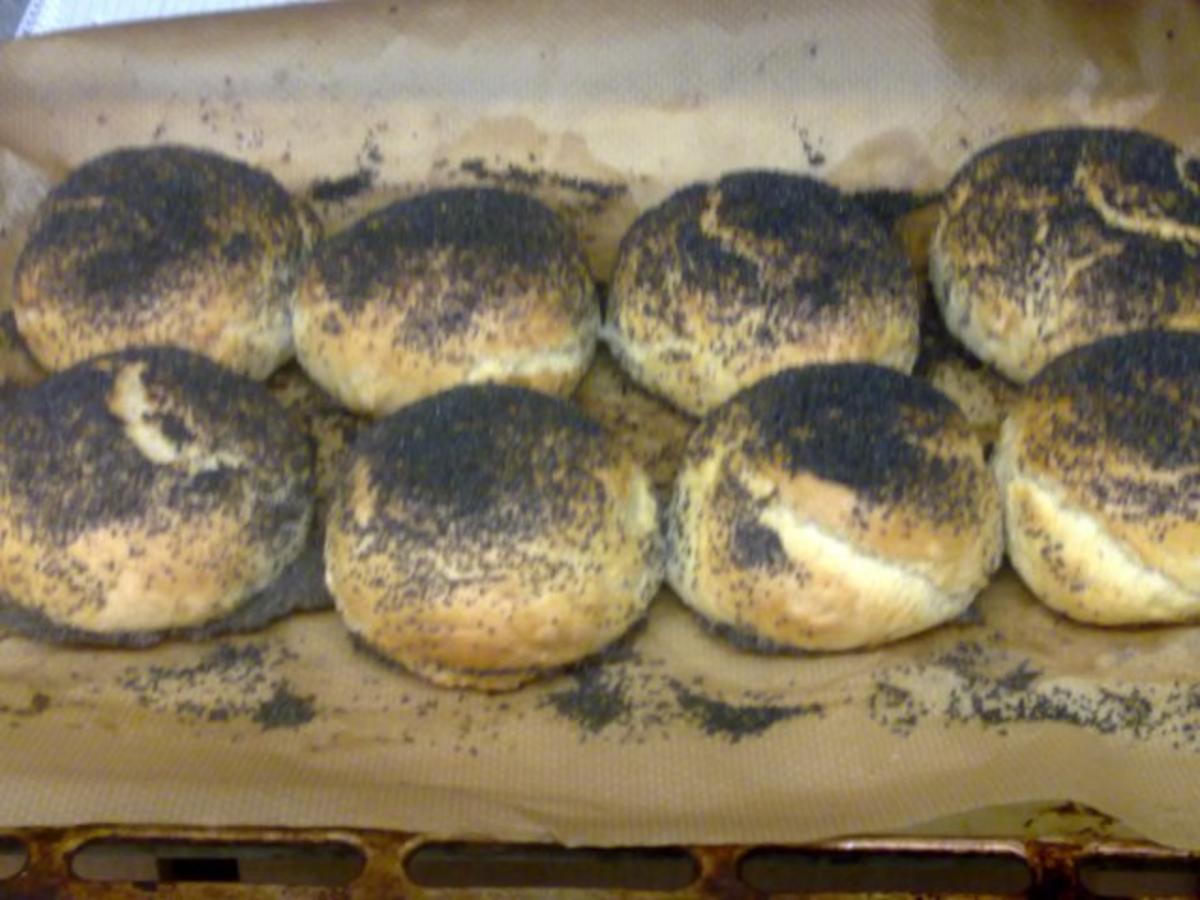 Sesam oder Mohnbrötchen - einfach - von Big-Grizzly Sesam oder Mohnbrötchen - einfach - von Big-Grizzly