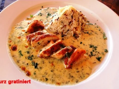 Huehnerbrust-Emincer auf Kraeuterbuttersauce und Pilaf-Reis - Rezept - Bild Nr. 6