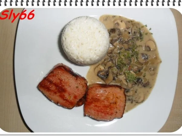 Leberkäse gebraten mit Champignonsoße und Reis - Rezept