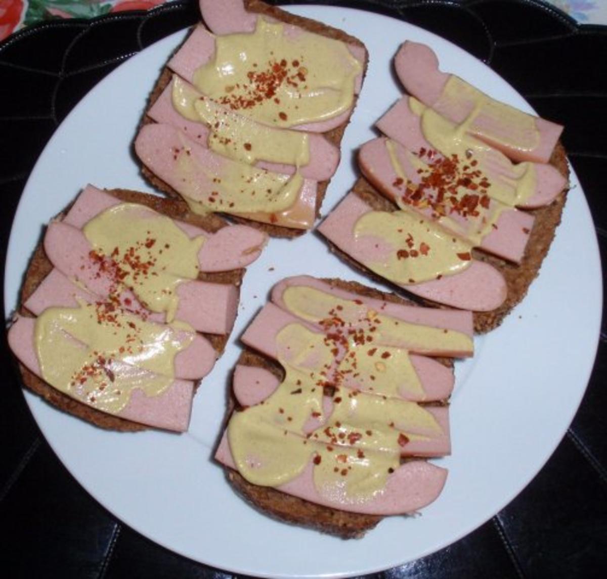 Rezept: Abendbrotzeitbrötchen Bild Nr. 4 Abendbrotzeitbrötchen - Rezept - Bild Nr. 4