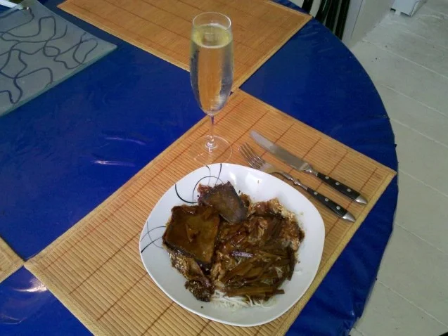 Rezept: Fleisch: Asiatischer Rinderbraten im Teigmantel Bild Nr. 15 Fleisch: Asiatischer Rinderbraten im Teigmantel - Rezept - Bild Nr. 15