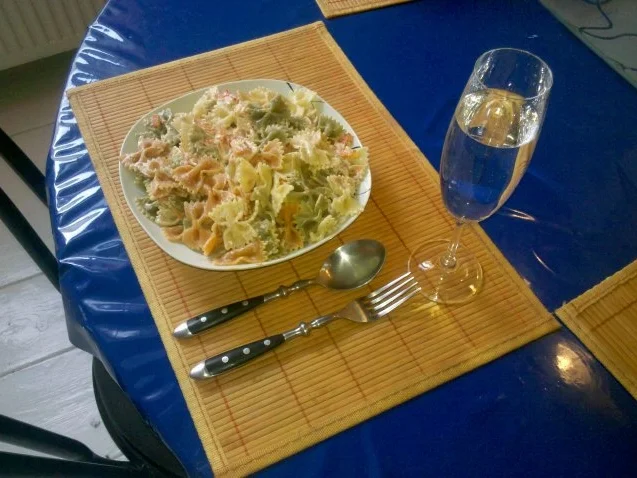 Nudeln: Ziegenkäsepesto mit bunten Farfalle - Rezept - Bild Nr. 5