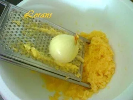 Kartoffelpuffer mit Schweinegulasch - Rezept - Bild Nr. 4