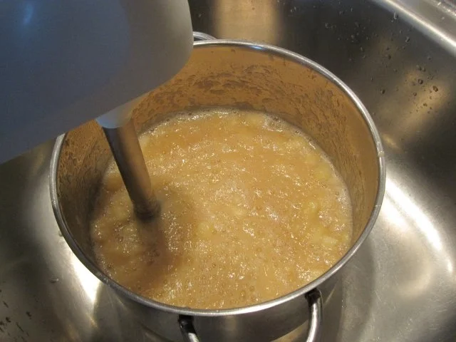 Weinbergpfirsich-Apfel-Marmelade mit Erdbeerminze und Lavendel - Rezept - Bild Nr. 8