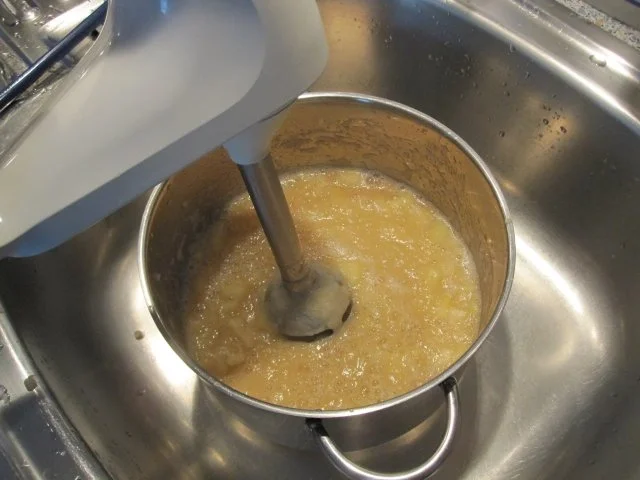 Weinbergpfirsich-Apfel-Marmelade mit Erdbeerminze und Lavendel - Rezept - Bild Nr. 9