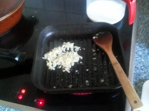 Rezept: Original Allgäuer Semmelknödel Bild Nr. 4 Original Allgäuer Semmelknödel - Rezept - Bild Nr. 4