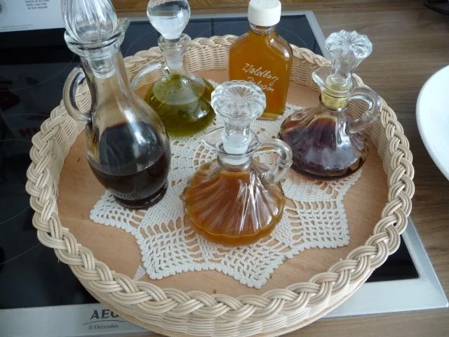 Salat : Großer Salatteller mit Wurstkraken - Rezept - Bild Nr. 6