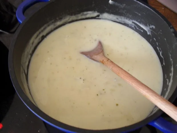 Rezept: Resteverwertung - Blumenkohl im Backteig mit Käsesößle Bild Nr. 4 Resteverwertung - Blumenkohl im Backteig mit Käsesößle - Rezept - Bild Nr. 4