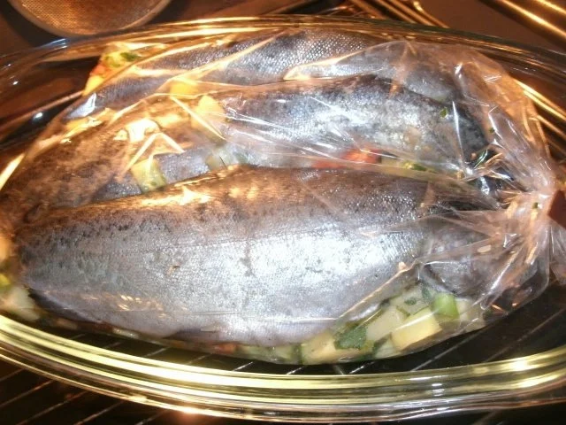 Forellen auf buntem Kräuter-Gemüsereis - Rezept - Bild Nr. 10