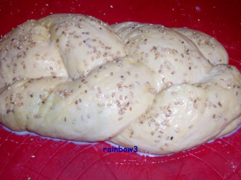 Backen: Kleiner Dinkel-Hefezopf, süß - Rezept - kochbar.de